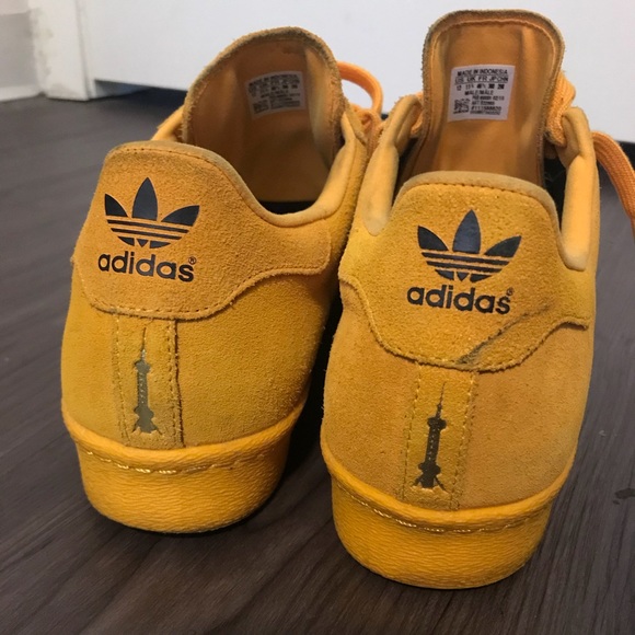 Adidas Superstar 80’s Shanghai - Picture 2 of 3